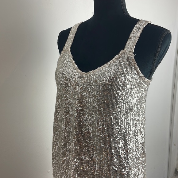 Love on a Hanger Sequins Tank Top - Picture 6 of 6